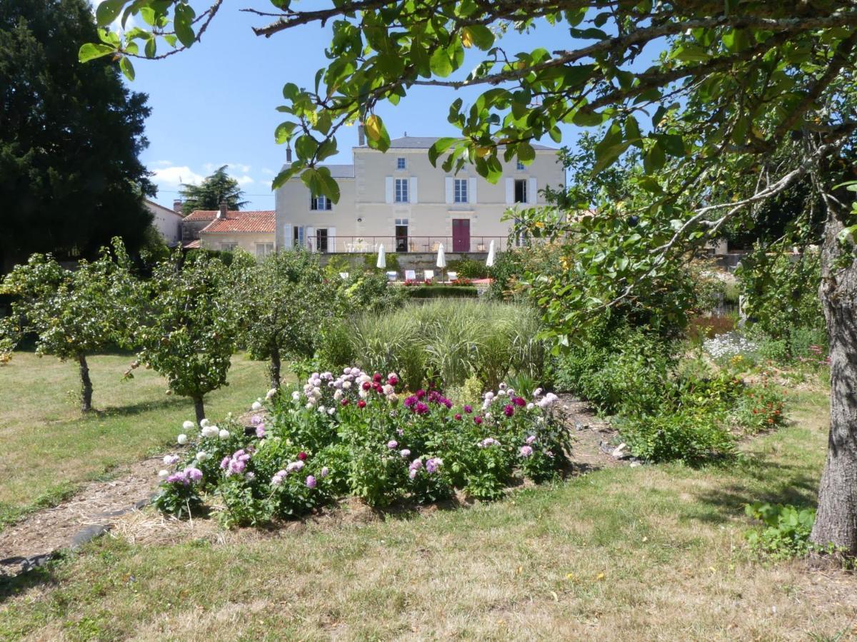 Hôtel Les Jardins de Xanton Extérieur photo