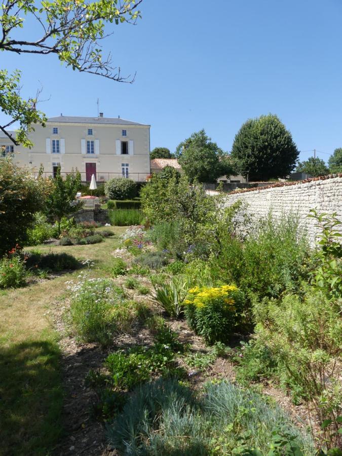 Hôtel Les Jardins de Xanton Extérieur photo